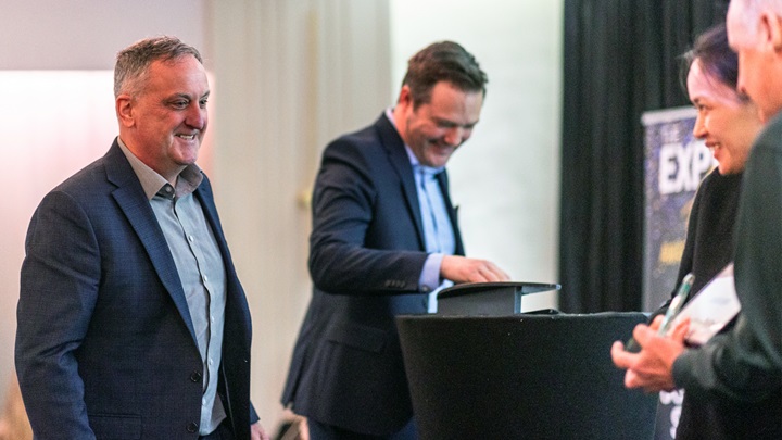 Paul Else collects award on behalf of Fusamatic Anhui